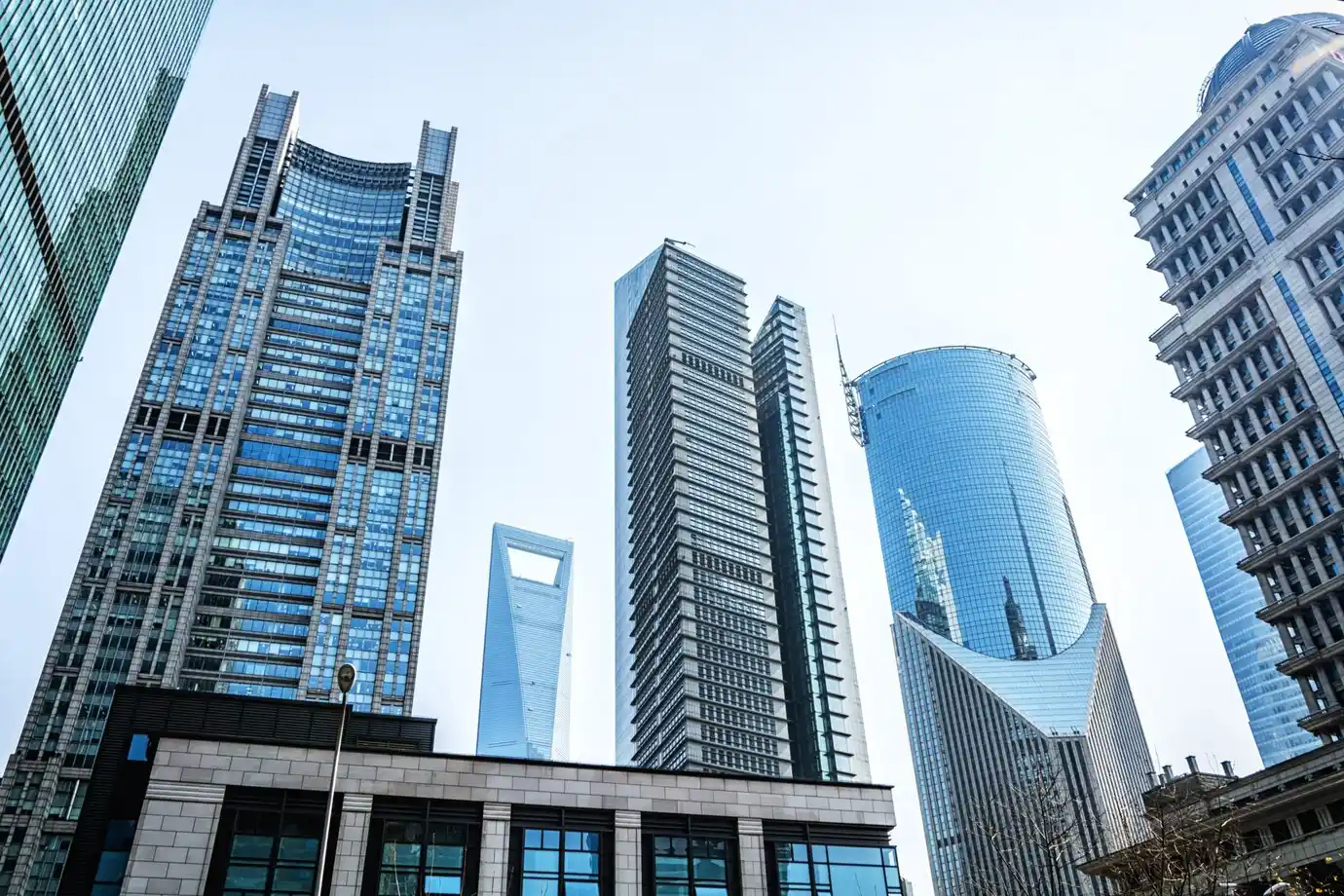 window-business-building-architecture-view_1127-2807